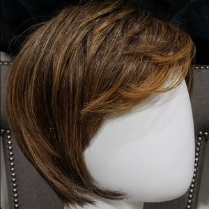 Hairdo wispy cut synthetic wig